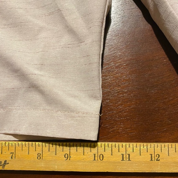 BKE Buckle Mens Hybrid Shorts Size 38 Beige Flat Front Light Weight Polyester - Picture 2 of 8